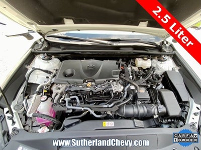 2024 Toyota Camry Hybrid SE