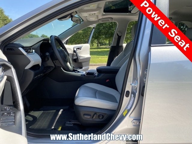 2024 TOYO RAV4 XLEPREM