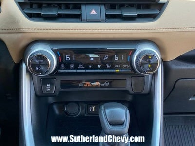 2025 Toyota RAV4 Hybrid LE