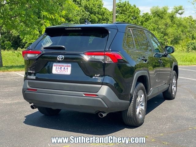 2025 Toyota RAV4 Hybrid LE