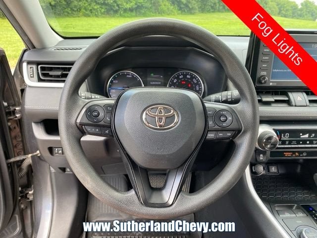 2021 Toyota RAV4 Hybrid XLE