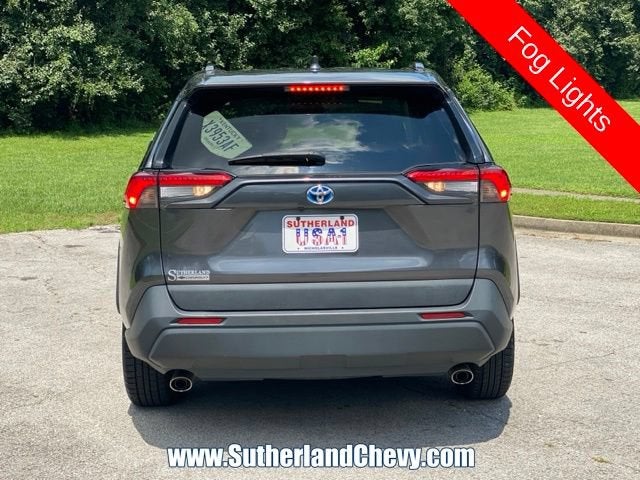 2021 Toyota RAV4 Hybrid XLE