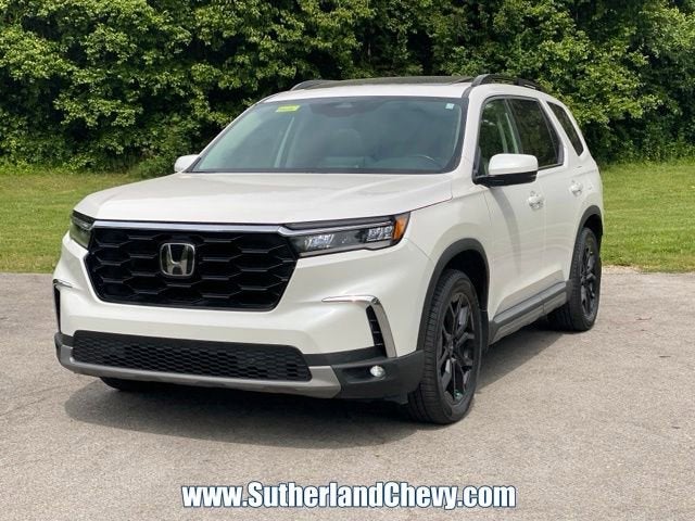 2025 Honda Pilot Touring