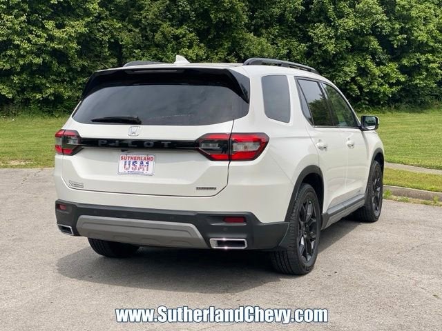 2025 Honda Pilot Touring