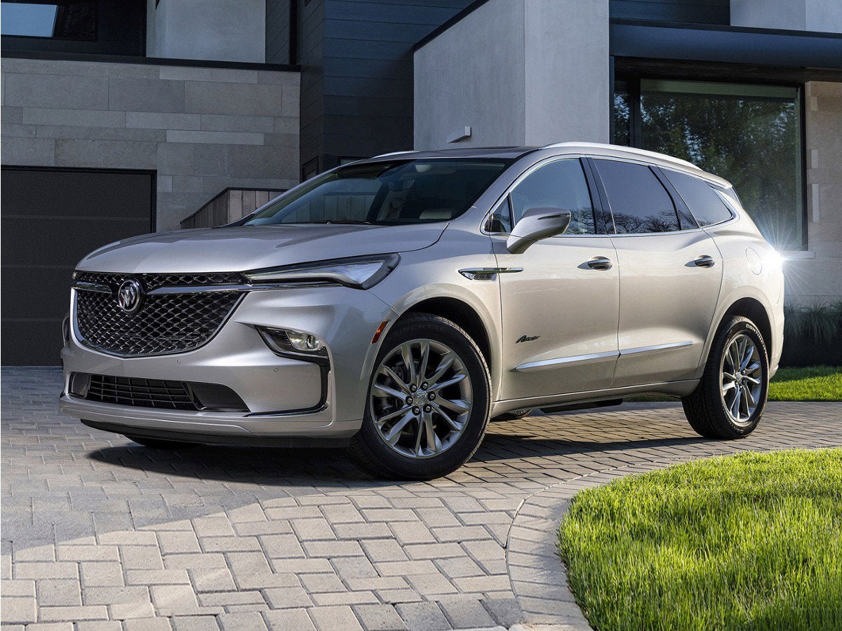 2024 Buick Enclave Essence's photo