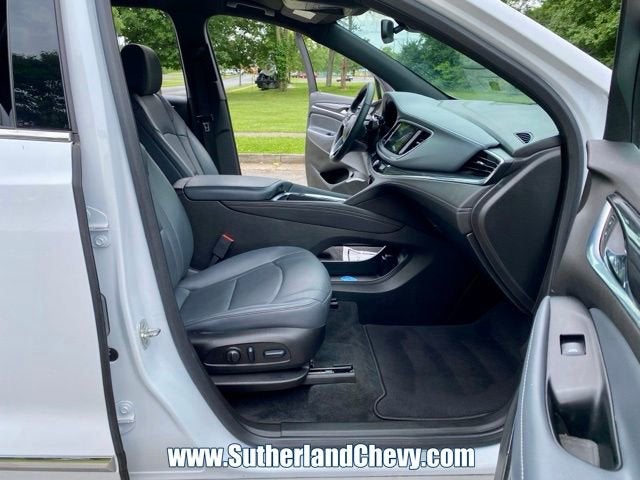 2024 Buick Enclave Essence