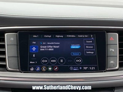 2024 Buick Enclave Essence