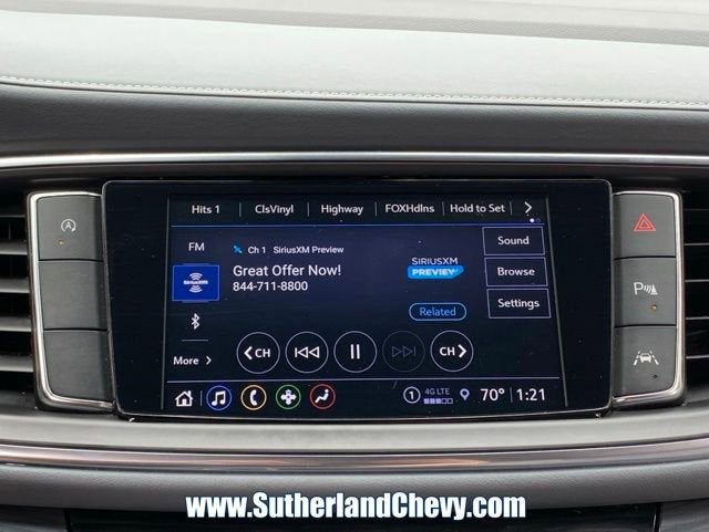 2024 Buick Enclave Essence