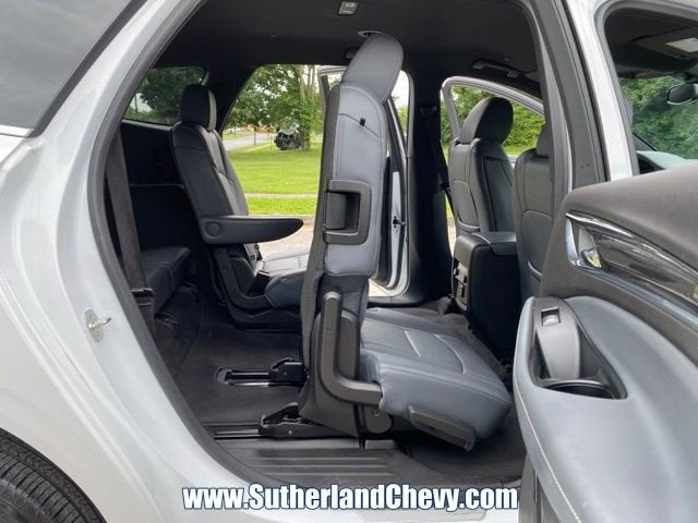 2024 Buick Enclave Essence
