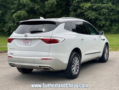 2024 Buick Enclave Essence