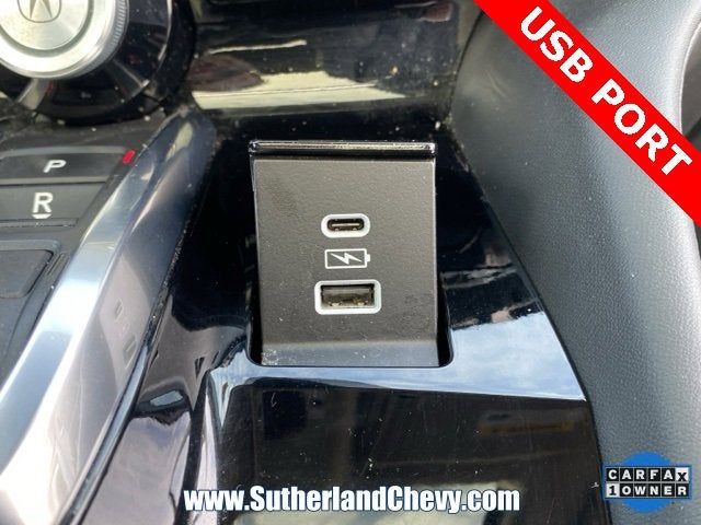 2022 Acura MDX w/Technology Package