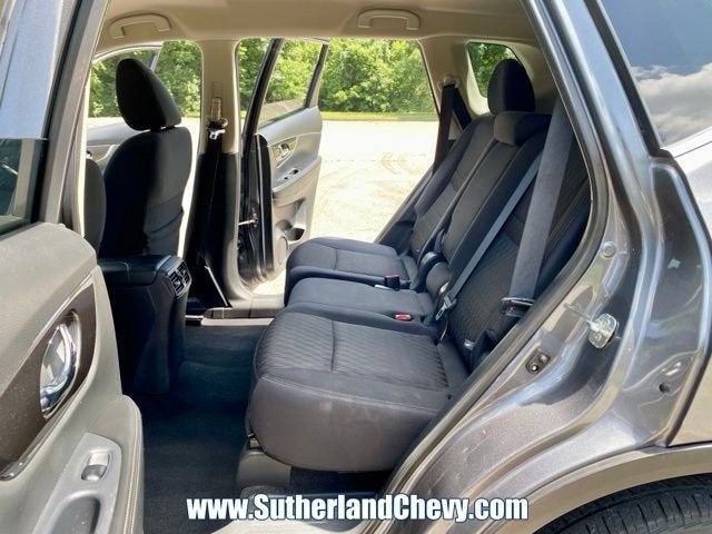 2019 Nissan Rogue S