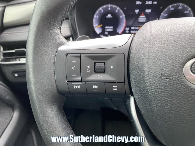 2024 INFINITI QX60 LUXE