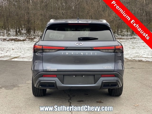 2024 INFINITI QX60 LUXE