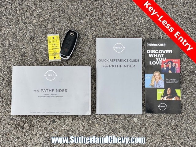2024 Nissan Pathfinder SV
