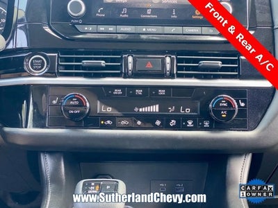 2024 Nissan Pathfinder SV