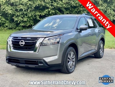 2024 Nissan Pathfinder SV