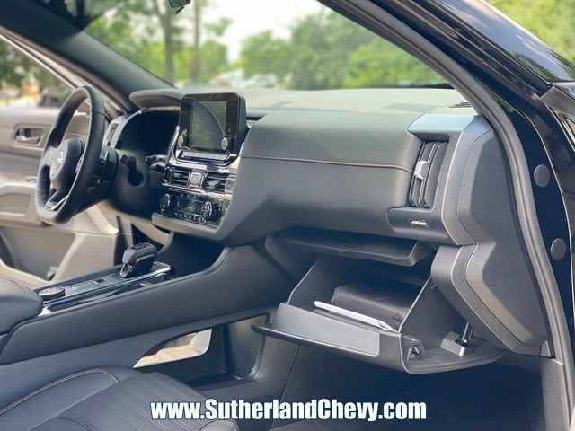 2025 Nissan Pathfinder Rock Creek