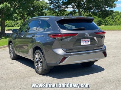 2021 Toyota Highlander Platinum