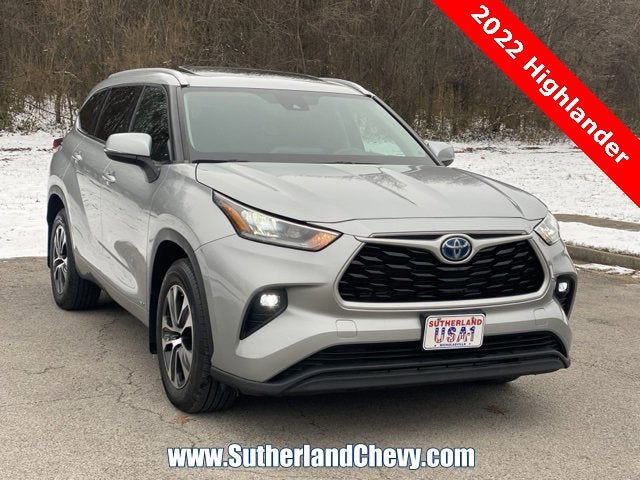 2022 Toyota Highlander Hybrid XLE