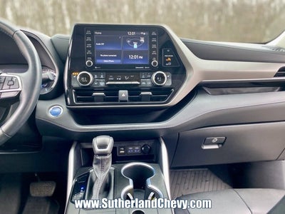 2022 Toyota Highlander Hybrid XLE