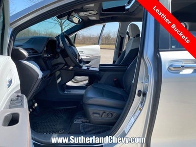 2024 Toyota Sienna LE