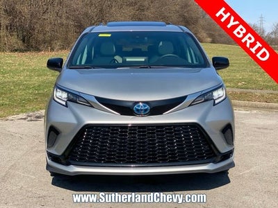 2024 Toyota Sienna LE