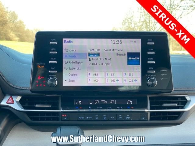 2024 Toyota Sienna LE