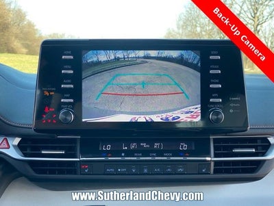 2024 Toyota Sienna LE