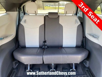 2024 Toyota Sienna LE