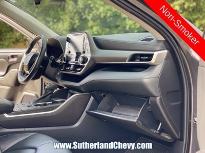 2022 Toyota Highlander XLE