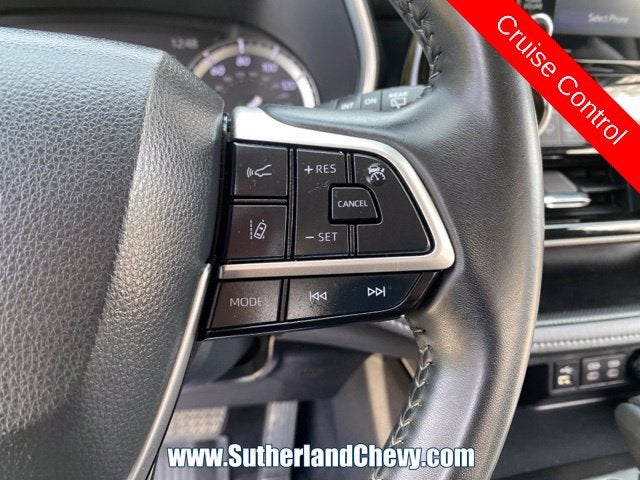 2022 Toyota Highlander XLE