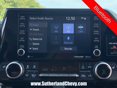 2022 Toyota Highlander XLE