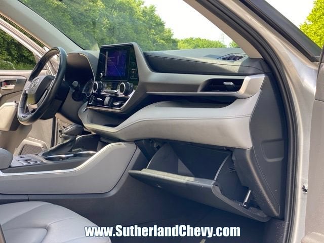2024 Toyota Highlander Hybrid XLE