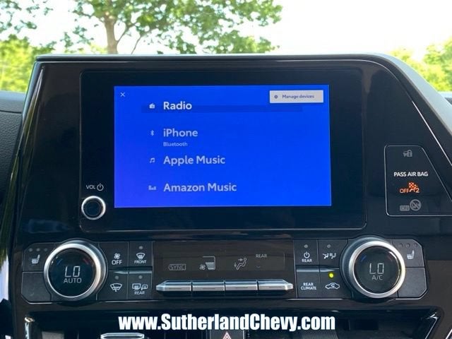 2024 Toyota Highlander Hybrid XLE