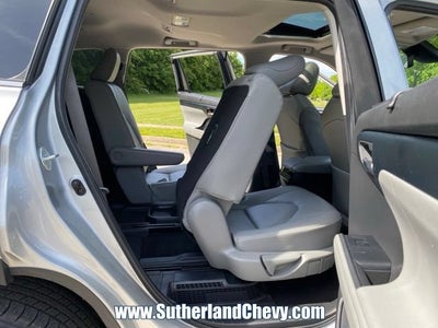 2024 Toyota Highlander Hybrid XLE