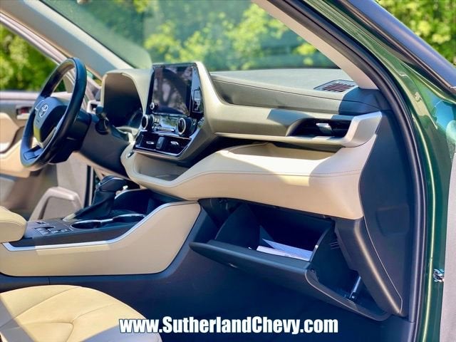 2023 Toyota Highlander Hybrid XLE