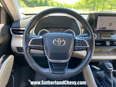 2023 Toyota Highlander Hybrid XLE