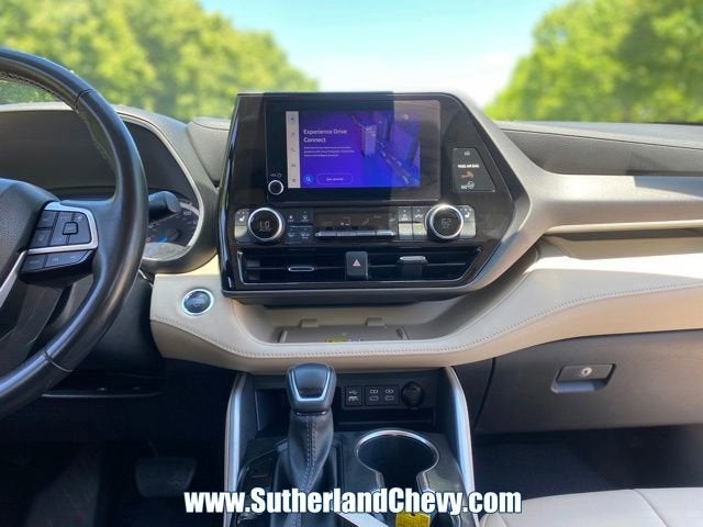 2023 Toyota Highlander Hybrid XLE