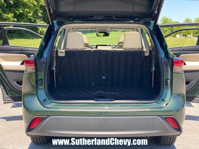 2023 Toyota Highlander Hybrid XLE