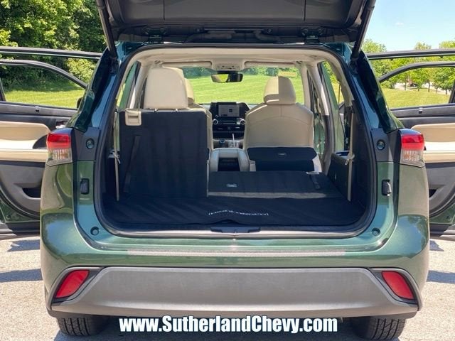 2023 Toyota Highlander Hybrid XLE