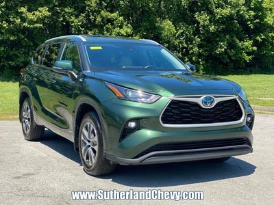 2023 Toyota Highlander Hybrid XLE
