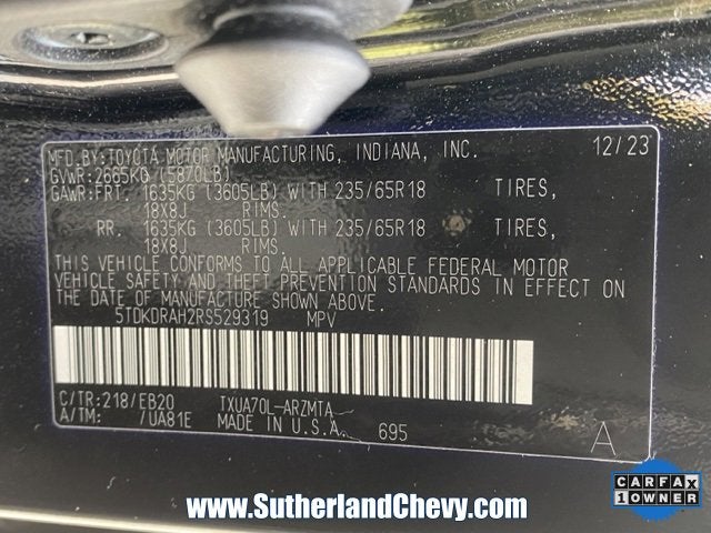 2024 Toyota Highlander LE