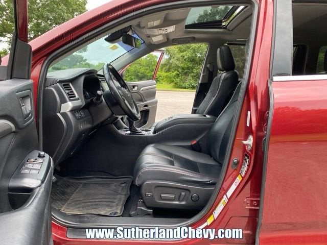 2019 Toyota Highlander SE