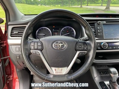 2019 Toyota Highlander SE