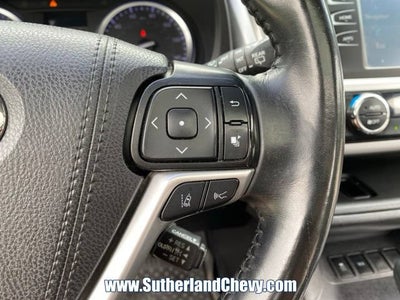 2019 Toyota Highlander SE