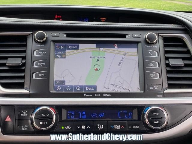 2019 Toyota Highlander SE