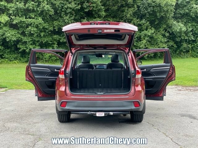 2019 Toyota Highlander SE