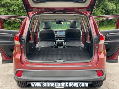 2019 Toyota Highlander SE