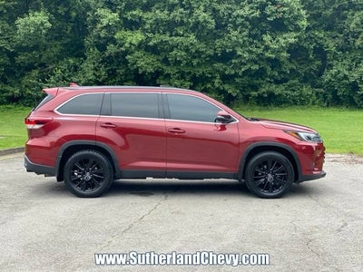 2019 Toyota Highlander SE